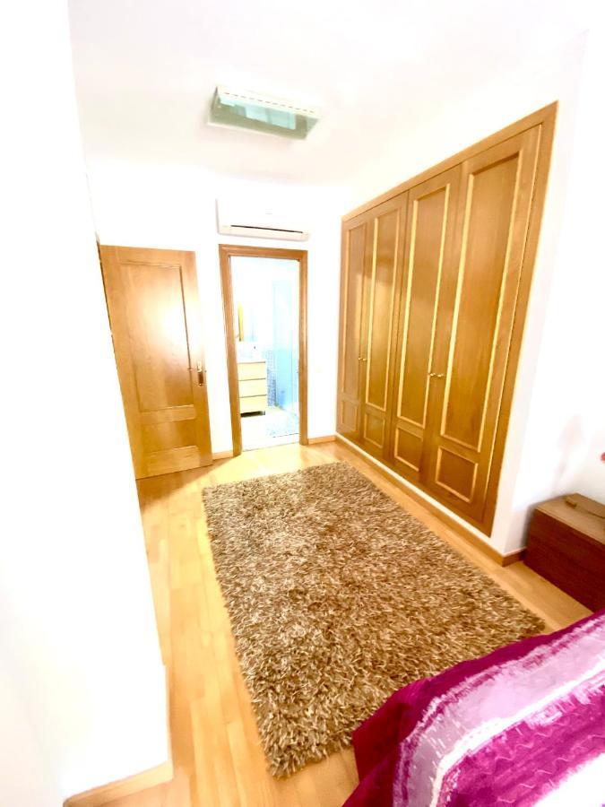 Roni Rooms Салоу Экстерьер фото