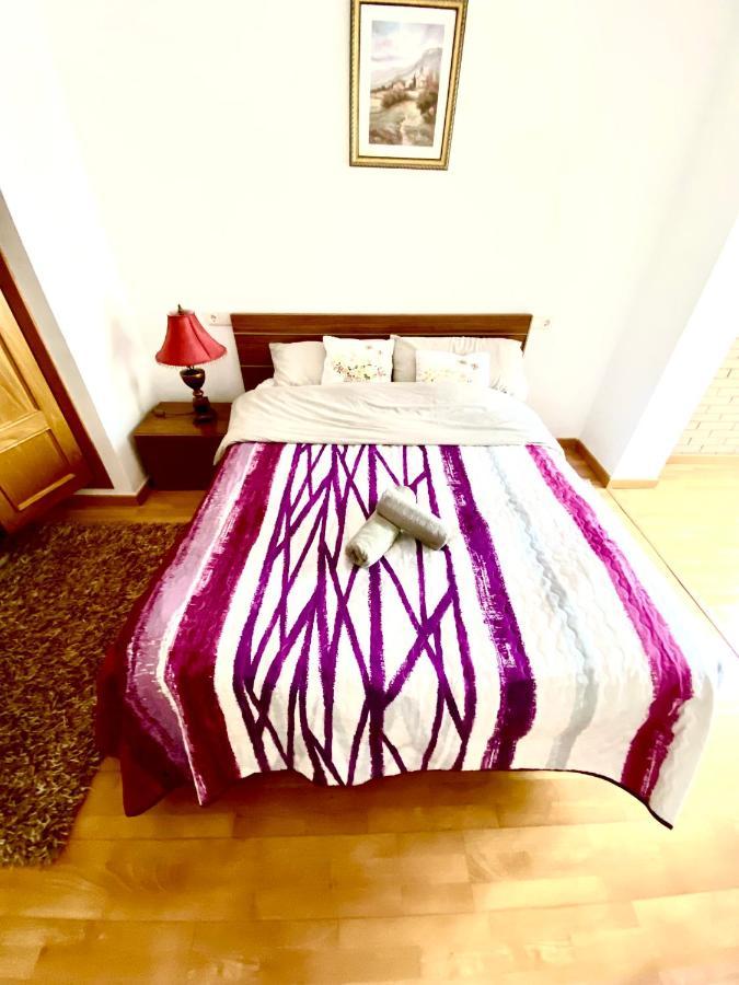 Roni Rooms Салоу Экстерьер фото